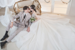 公式LINEにてお気軽にお問い合わせくださいませ♪