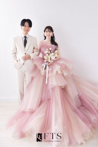 ピンクドレス集めました♡