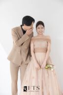 新作のカラードレスのご案内♪