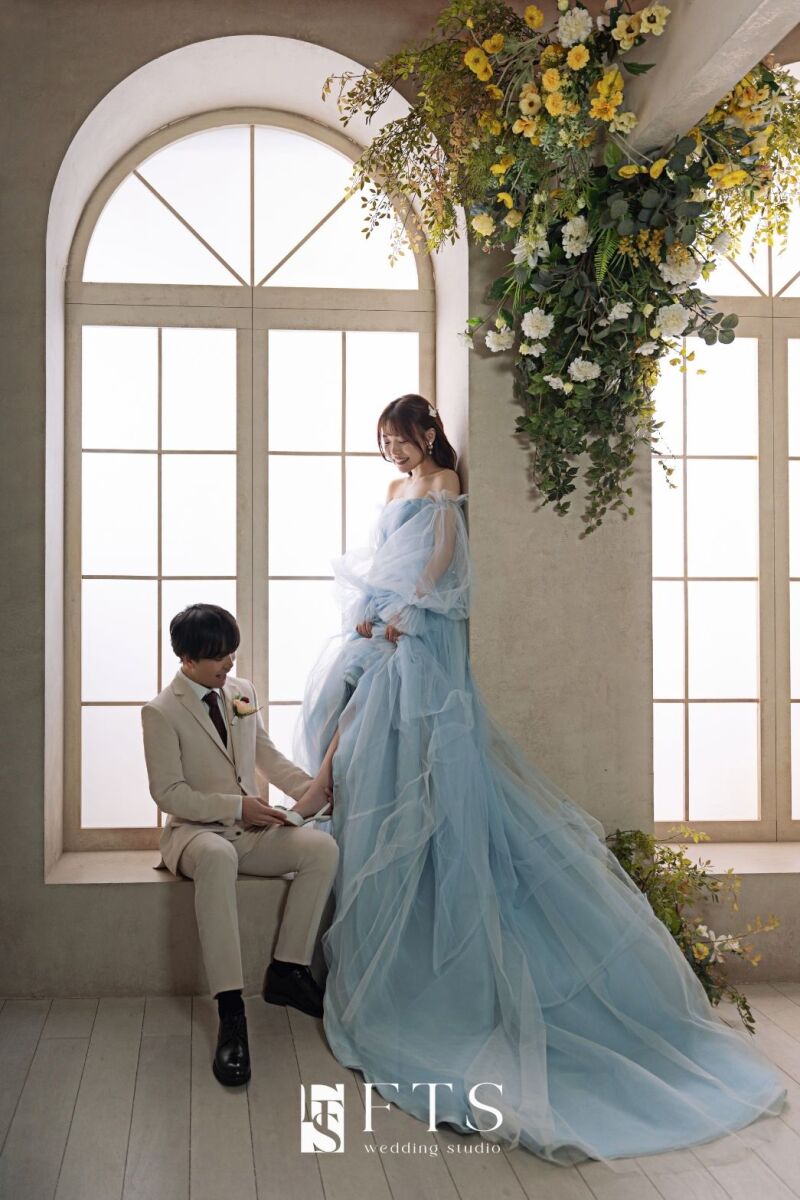 ブルー系統のドレス紹介!