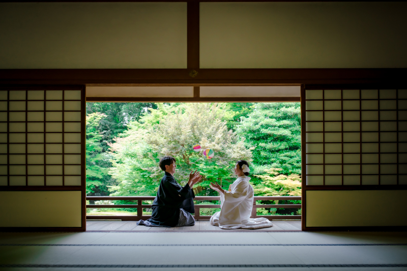 京都の和装前撮りで使いたい小物&ポーズ|写真映えするフォトアイデア