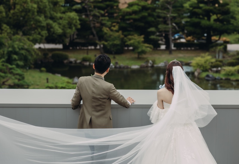 神秘的なロングベールの撮影バリエーション