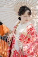 華やかで美しい色打掛