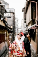 雪景色と京都の街並み