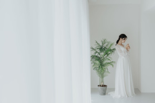 シンプルウェディングドレス