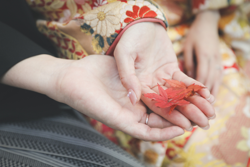 【季節感溢れる写真を♪】和装で紅葉ロケーション！