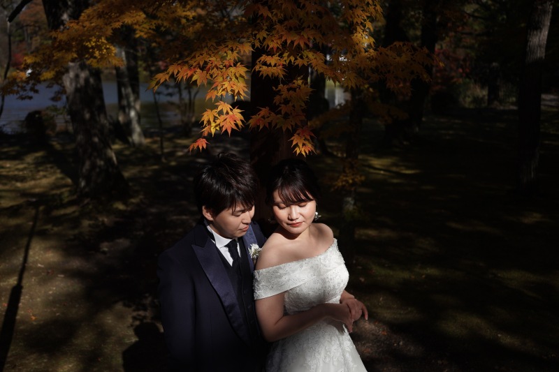軽井沢タリアセンで彩る秋のウェディングフォト
