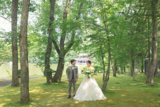 避暑地・軽井沢で叶える、8月のさわやかウェディング撮影