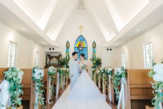 ウェディングドレスとカラードレスの2着撮影【タリアセン・ゆとりろチャペル】