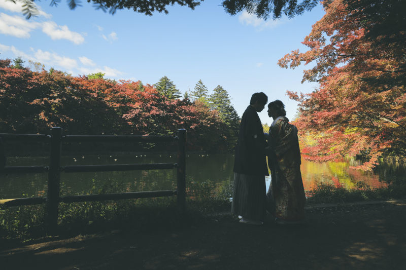 【季節感溢れる写真を♪】和装で紅葉ロケーション！