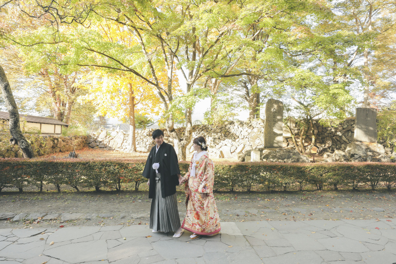 【季節感溢れる写真を♪】和装で紅葉ロケーション！