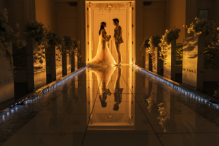 夜のチャペルでフォトウエディング♡