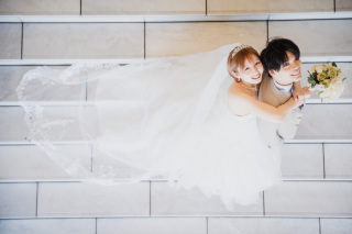 大階段で♪上アングルからオシャレな一枚