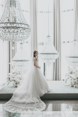 目を惹くロングベールで♡