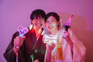 おふたりのお好きなグッズと一緒に♪　自由な撮影を！