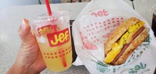 沖縄ハンバーガー屋さんの紹介（ＪＥＦジェフ）