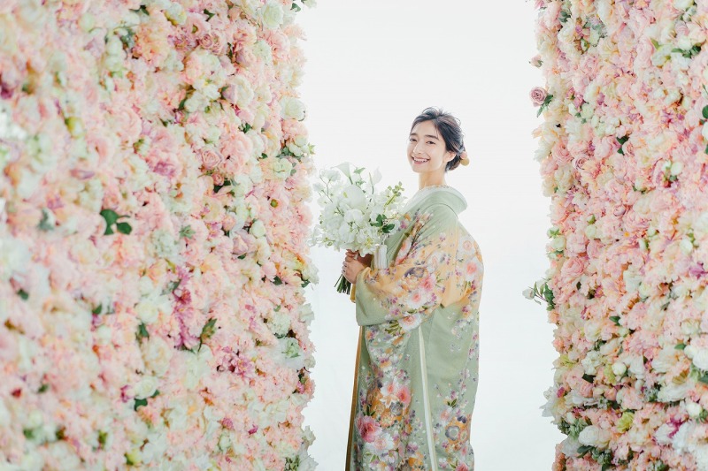 気になる部分もフォトレタッチで理想の花嫁に