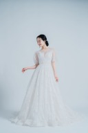 大人気の韓国ドレスがルミナスに入荷しました♪♪