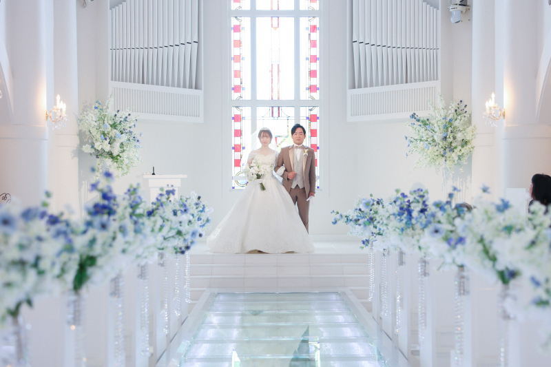 結婚式場のチャペルでフォトウェディング♩