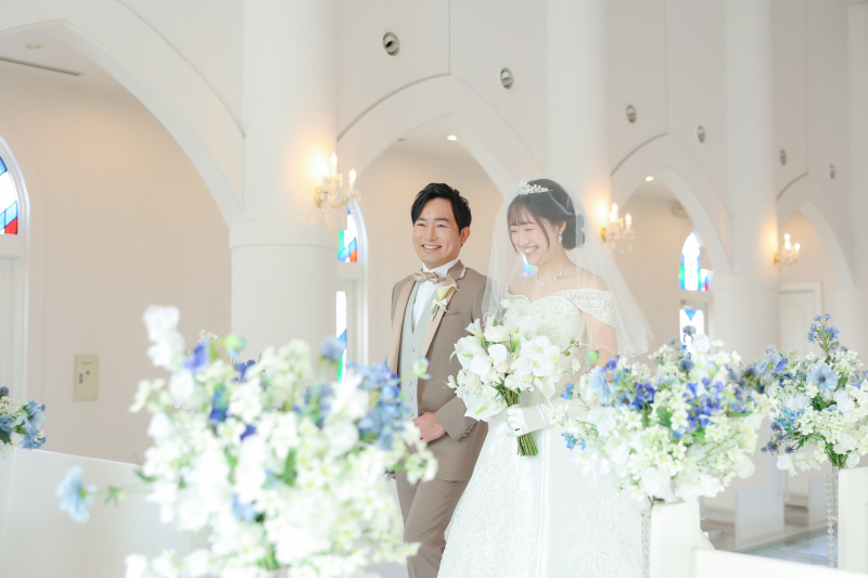 結婚式場のチャペルでフォトウェディング♩