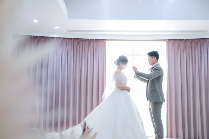 チャペルでの撮影はもはや結婚式です♡