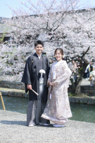 レース打掛がとっても可愛いです!