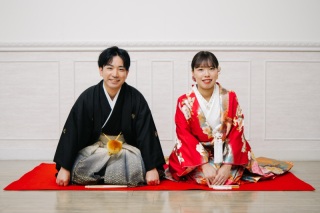 和装紹介|色打掛と紋付き袴の組み合わせ例4選☆彡