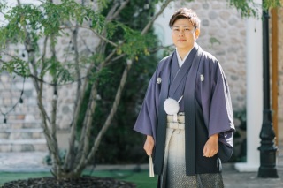 和装紹介｜明るめのネイビーグラデーションの紋付袴のご紹介！