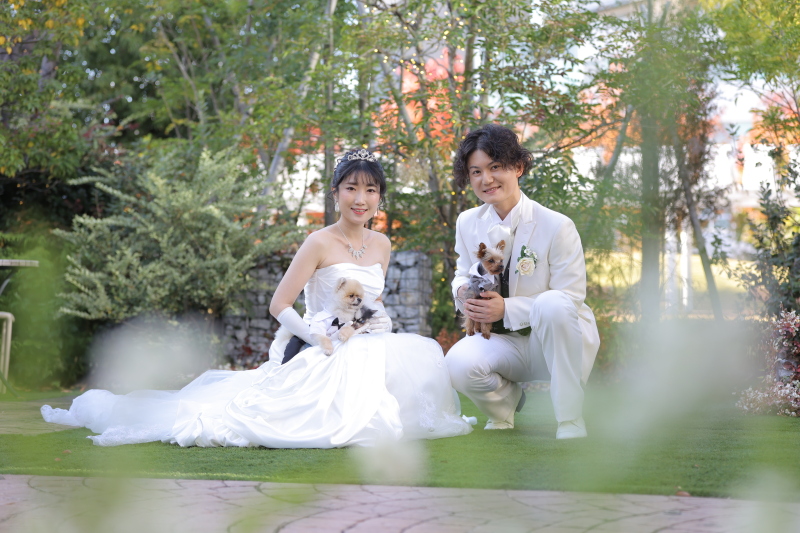 癒しフォトPick Up|ペットも家族の一員♡ワンちゃんとのフォトウェディング