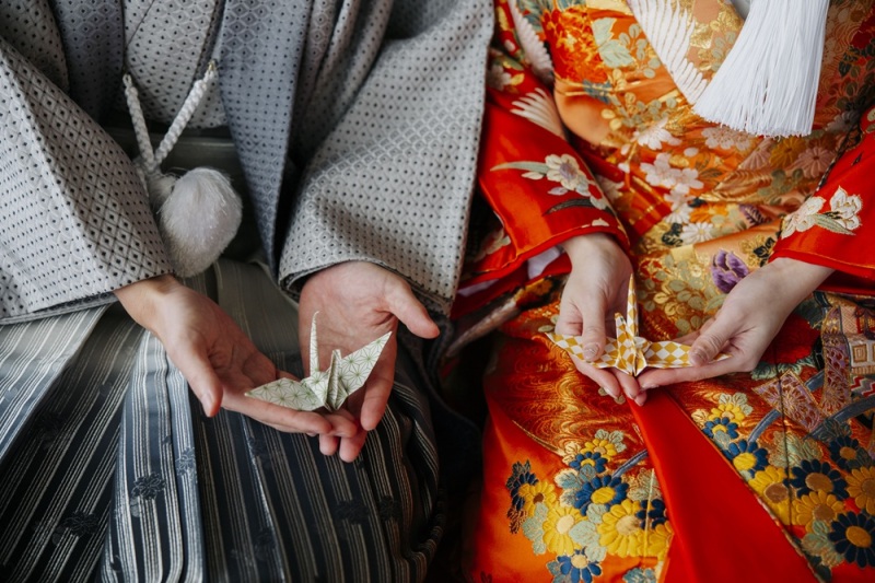 撮影アイデア♪|お持ち込みアイテムを使って、おふたりらしいフォトウェディングに!