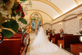 FLEURの魅力|3階建ての建物を使おう!~南フランスをイメージした結婚式場~