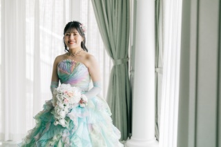 カラードレスPick Up!!|ユニコーンカラー風!ブルーのカラフルドレス♡