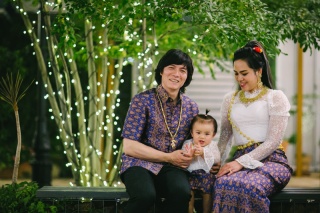 カンボジアの衣裳で♪ part1