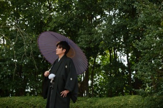 ご新郎様必見!|紋付袴の選び方♪どんなイメージになる?