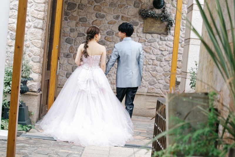 カラードレスPick Up!|ブルベ夏さん必見!淡いピンクドレス♡