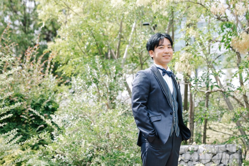 タキシード｜ご新郎様必見！ドレスの組み合わせ例とともに紹介！