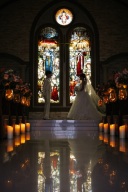 撮影アイデア｜照明によるチャペルの雰囲気の違い