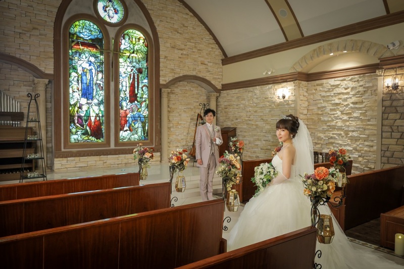 なぜ結婚式の前に前撮りをするの?前撮りのメリットとは?