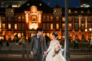 東京駅でのブライダル前撮り　ロケーション撮影