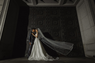 ベールをなびかせて