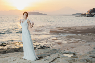 ベールをなびかせて