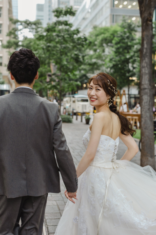 振り向きカット