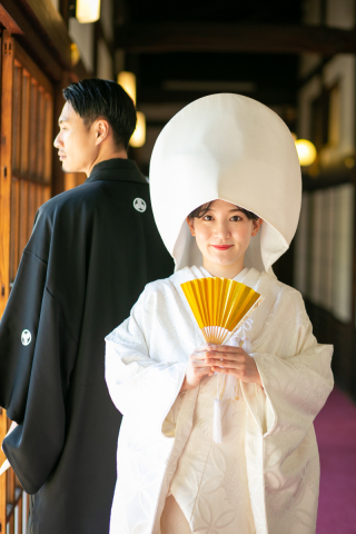 参集殿前廊下でのお写真★