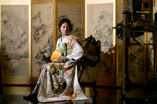 お好きな衣装で。