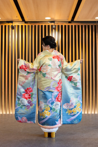 色打掛のお写真です♪