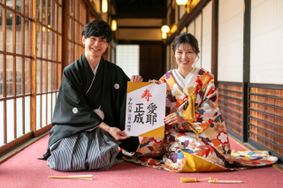 お二人らしいアイテムと一緒に^^