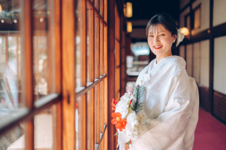 参集殿前廊下でのお写真★