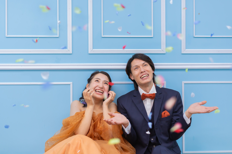  ◆衣装のご紹介◆ドット柄のお袖がかわいい！RANWEDDINGのオレンジドレス