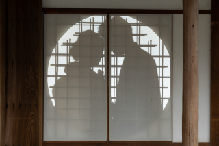 ◇ロケの魅力を解説!◇和室と日本庭園どちらも叶うお茶室撮影