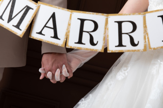 グッズのお持ち込みでおふたりらしいウェディングフォトを♡